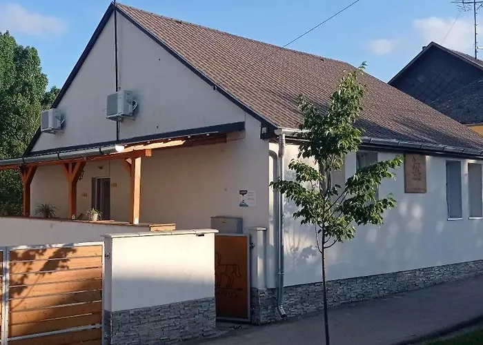 Pensjonat Servus Vendeghaz *